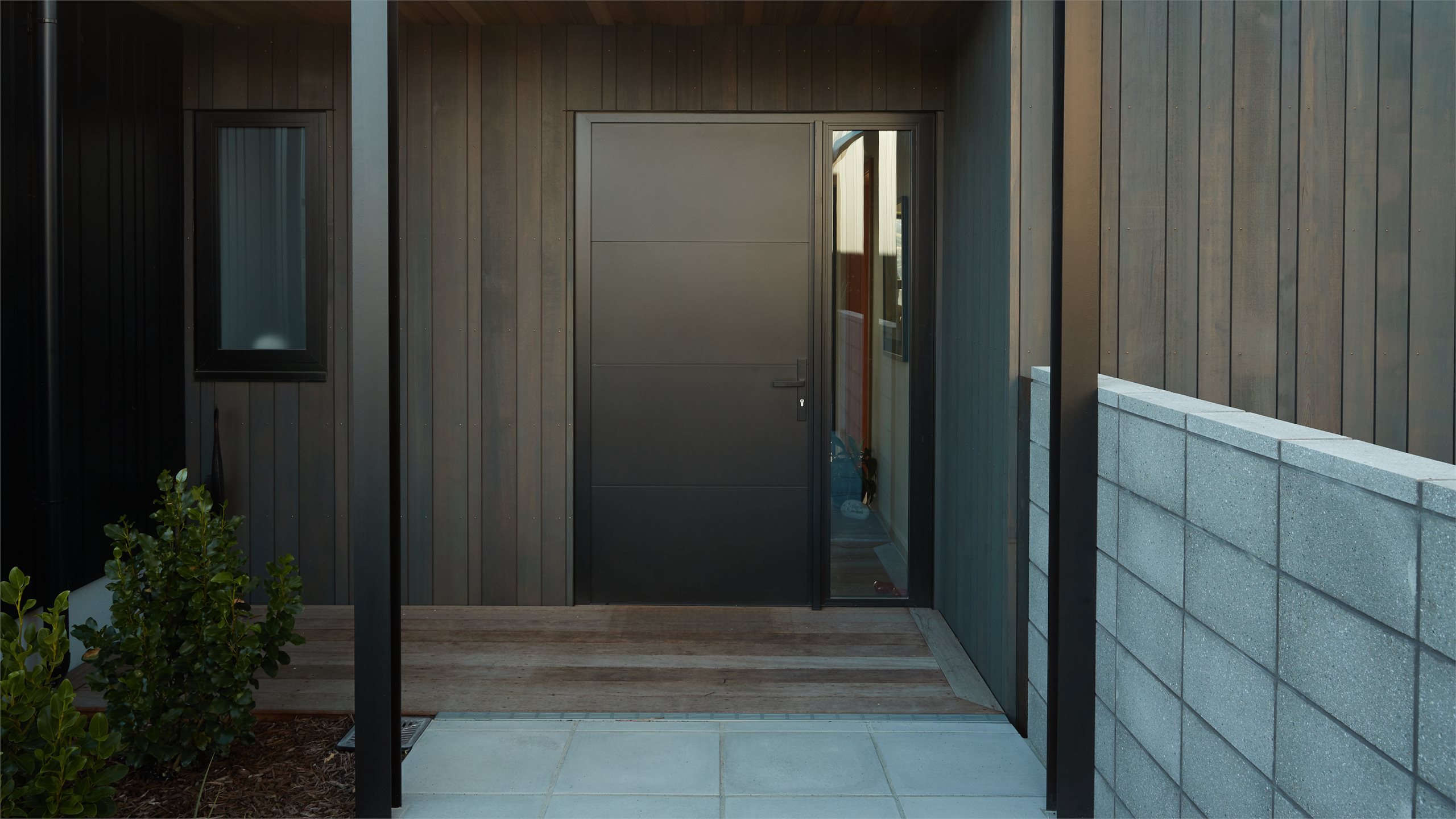 Entrance doors